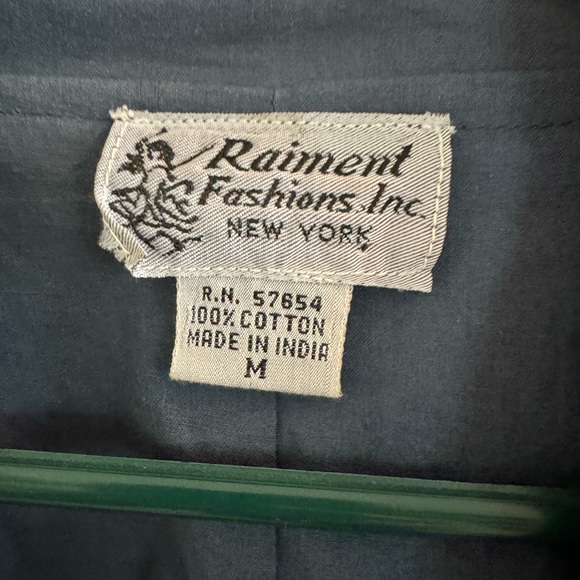 Raiment Fashions Inc. of New York Women's Jacket - Size Medium (Oversized) - Picture 2 of 4